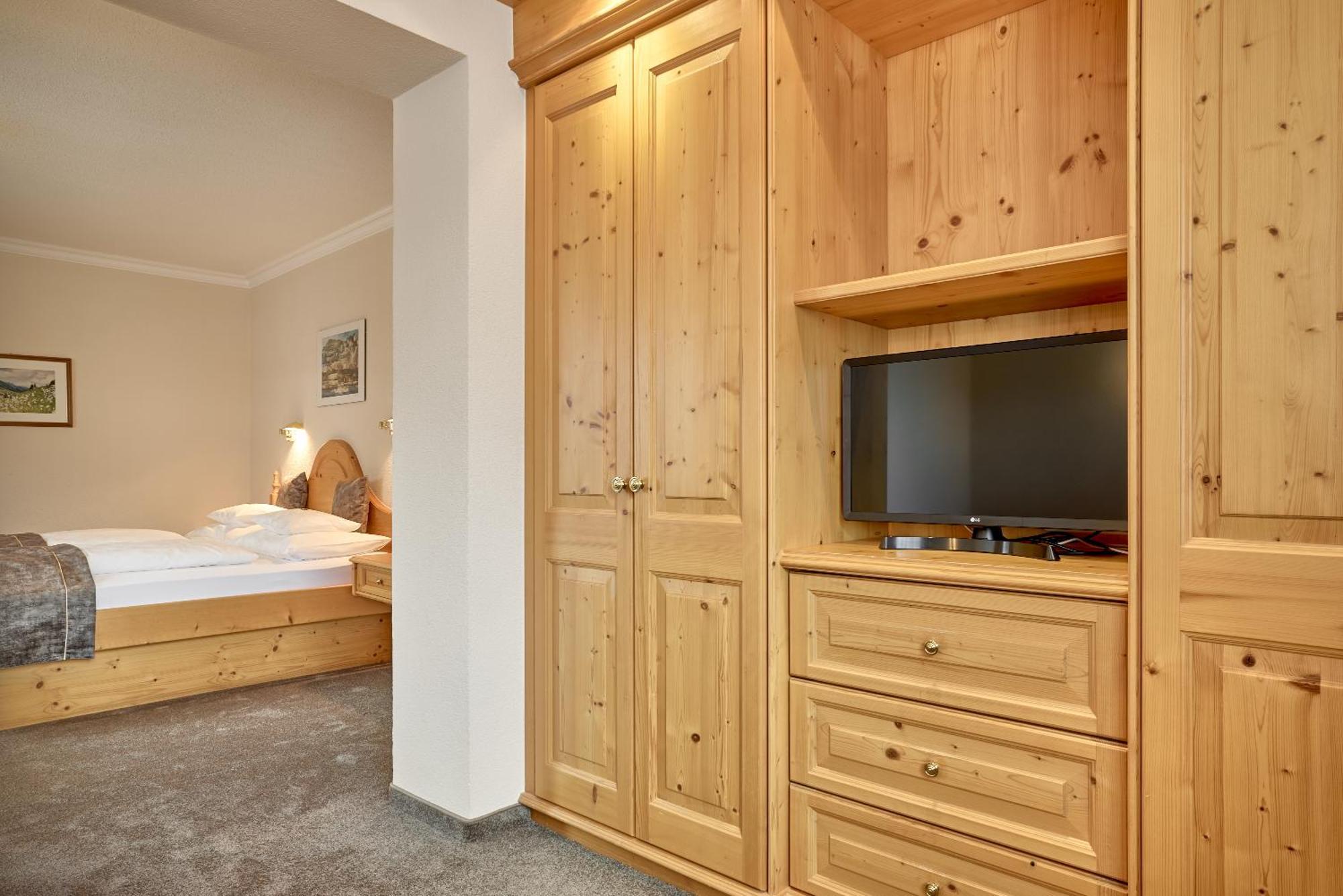 Hotel Appartement Roggal เลคอัมอาร์ลแบร์ก ภายนอก รูปภาพ