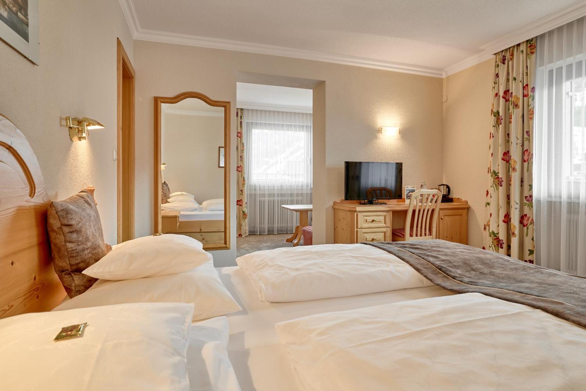 Hotel Appartement Roggal เลคอัมอาร์ลแบร์ก ภายนอก รูปภาพ